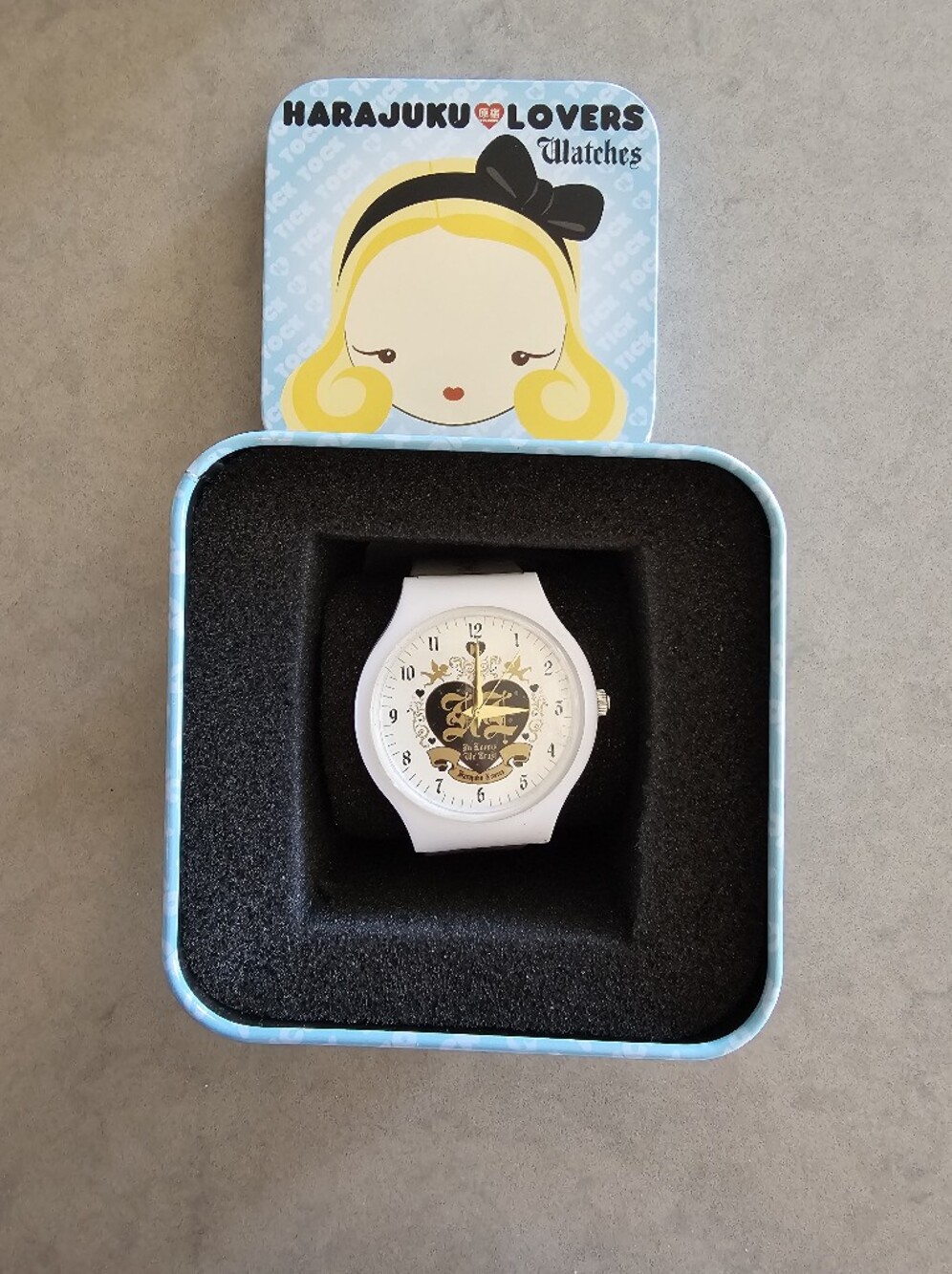 NWT Vintage Y2K Gwen Stefani Harajuku Lovers In Lovers We Trust Watch With Tin